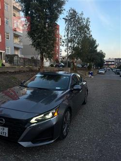 نيسان ألتيما